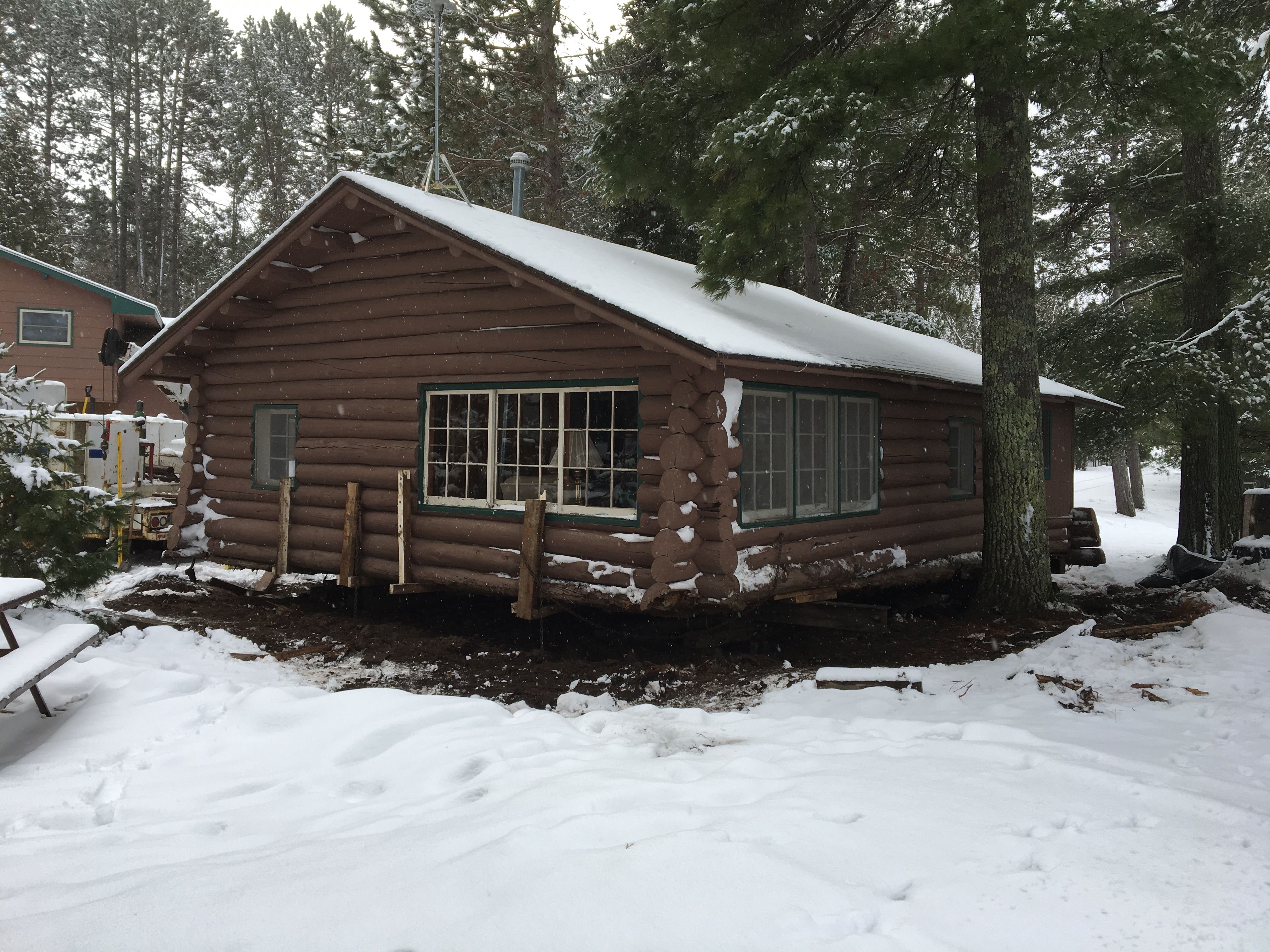 November 2016 - Restoring My Northern Home (Cabin #1) - New footings and lower logs